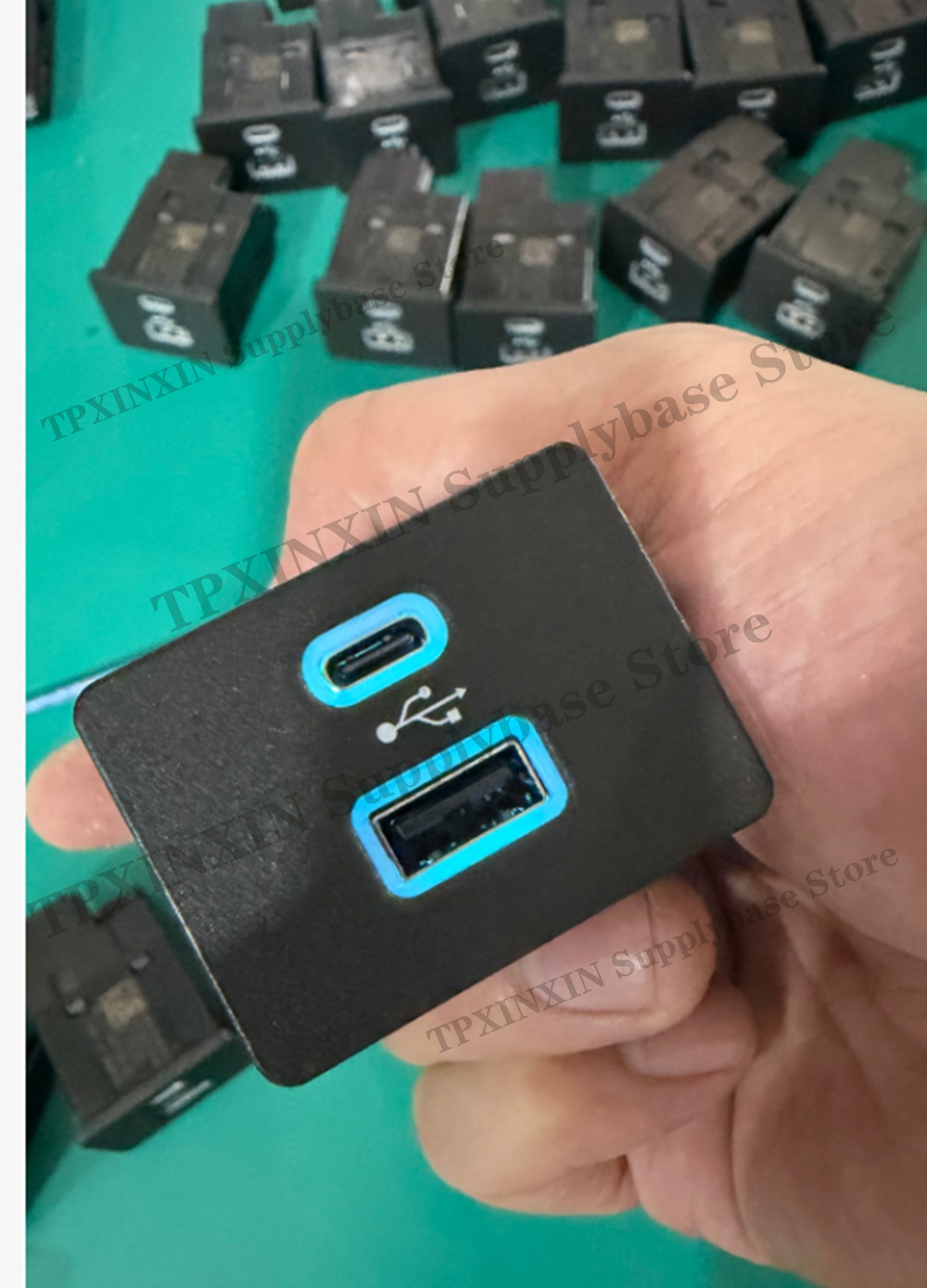 Ford ve Lincoln SYNC 3.4 için  - Usb Hub Type C incelemesi ve fiyatı